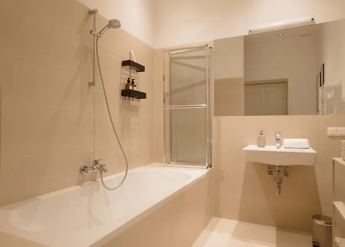 Apartment Josef's I Premium I Schloss Schoenbrunn I 02 *